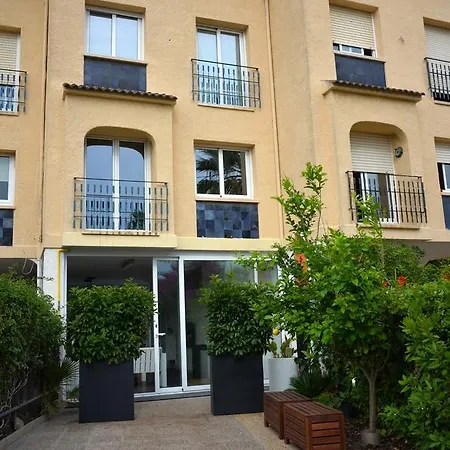 Beach House Castelldefels Exterior photo