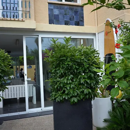 Beach House Castelldefels Exterior photo